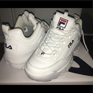 white womens fila disruptor ii